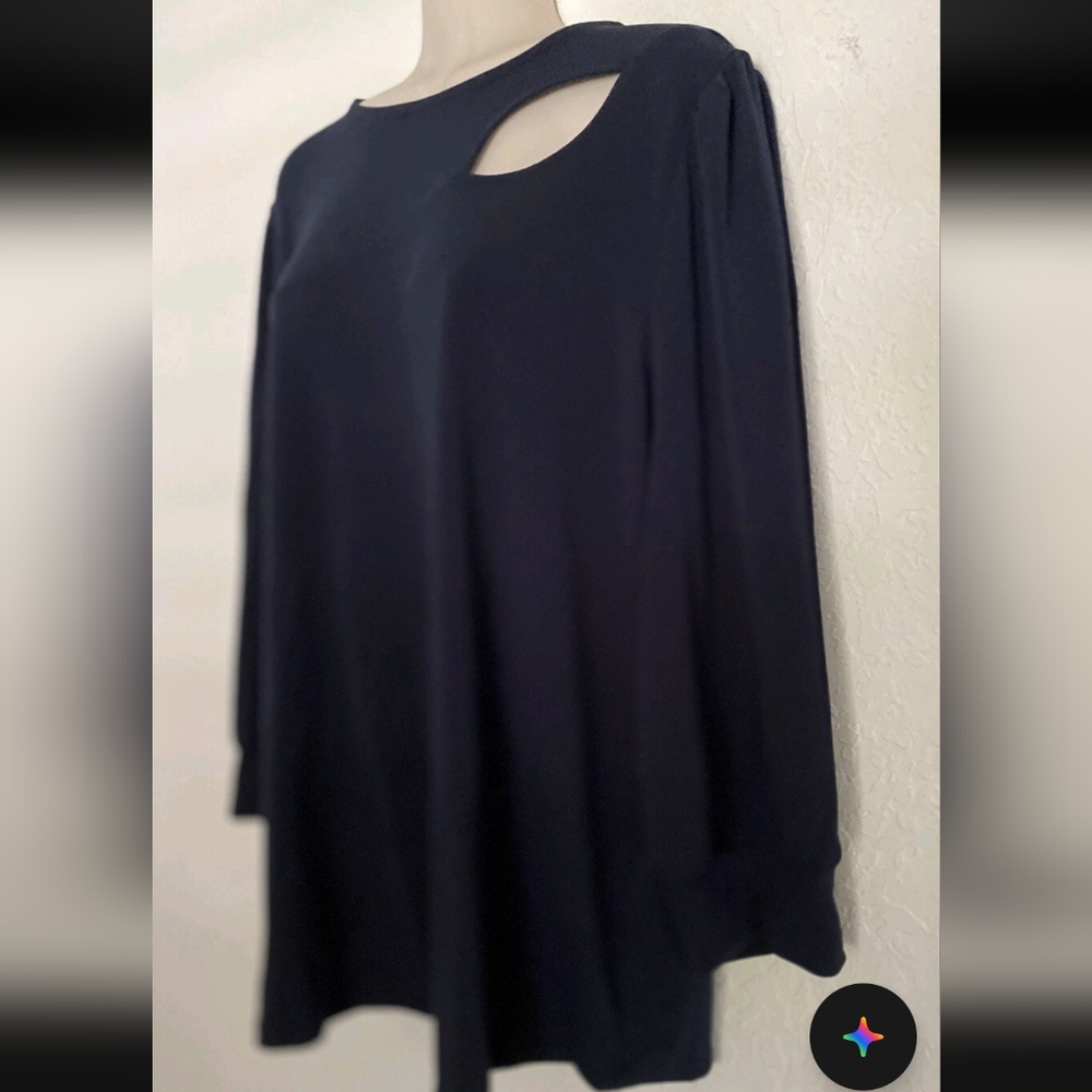 Adrianna Papell Cut- Out Classic Black Attire Quarter Sleeves - Picture 9 of 9